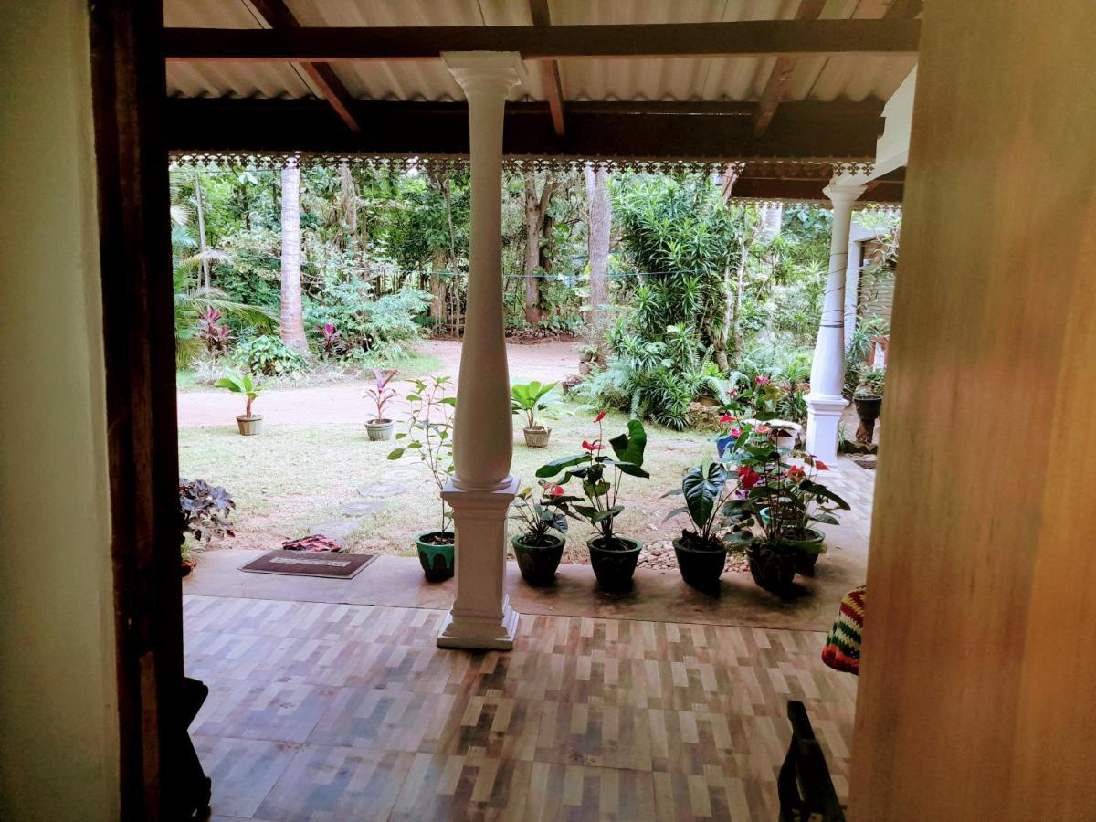Sigiri Lodge Sigiriya Exteriör bild